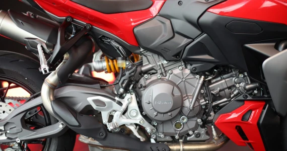 รูปภาพ ดูคาติ Ducati Streetfighter V2S ปี 2025