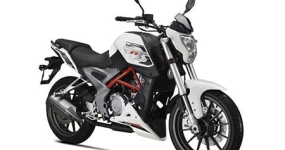 รูปภาพ เบเนลลี Benelli TNT 25 ปี 2015