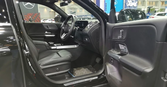 รูปภาพ เมอร์เซเดส-เบนซ์ Mercedes-benz GLB-Class GLB 200 Progressive ปี 2020