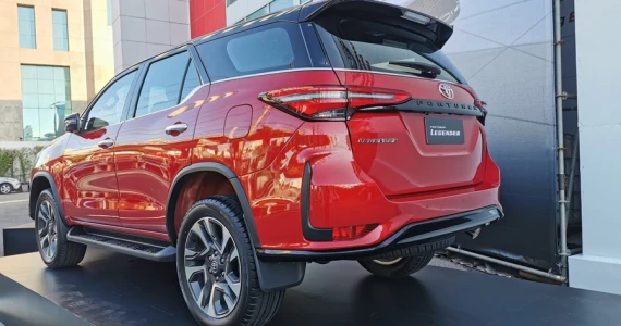 รูปภาพ โตโยต้า Toyota Fortuner 2.8 Legender 4WD AT ปี 2022