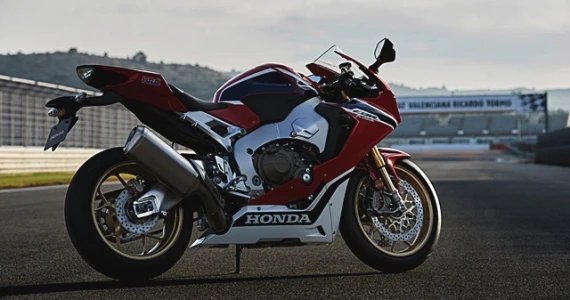 รูปภาพ ฮอนด้า Honda CBR 1000RR SP ปี 2017