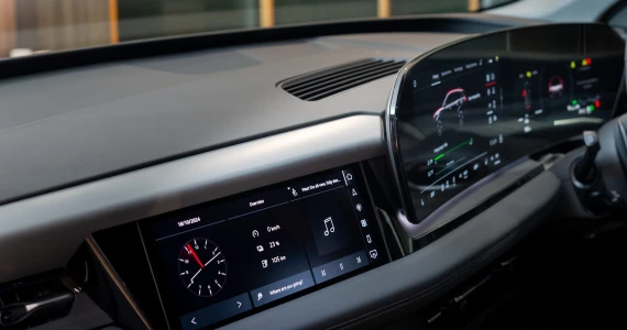 รูปภาพ อาวดี้ Audi Q6 e-tron Performance ปี 2024