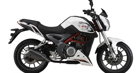 รูปภาพ เบเนลลี Benelli TNT 25 ปี 2015