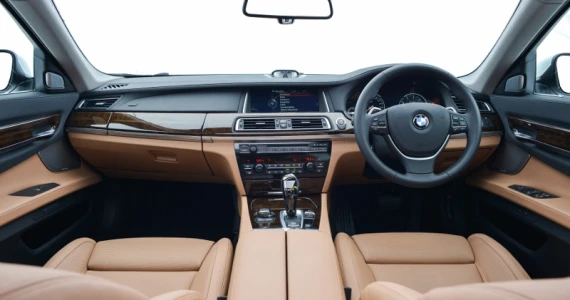 รูปภาพ บีเอ็มดับเบิลยู BMW Series 7 730Ld ปี 2010