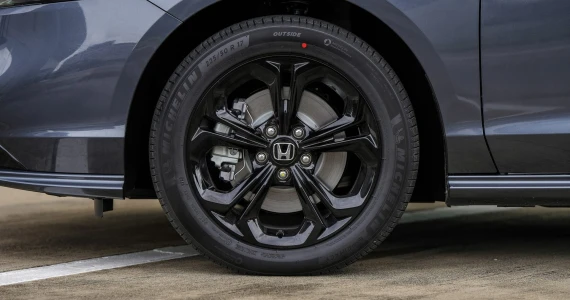 รูปภาพ ฮอนด้า Honda Accord e:HEV E ปี 2025