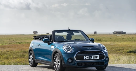 รูปภาพ มินิ Mini Convertible Sidewalk Edition ปี 2021