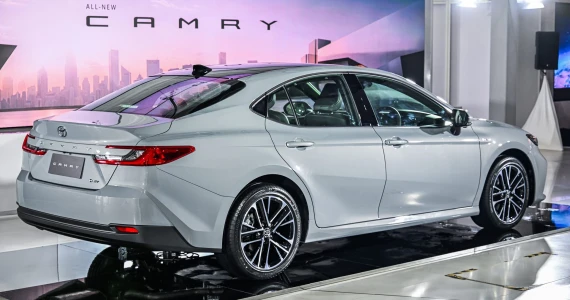รูปภาพ โตโยต้า Toyota Camry HEV Premium ปี 2024