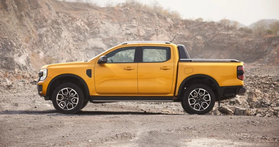 รูปภาพ ฟอร์ด Ford Ranger Double Cab Wildtrak 3.0L V6 Turbo 4WD 10AT ปี 2024