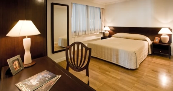 รูปภาพ ริเวอไรน์ เพลส คอนโดมิเนียม (Riverine Place)