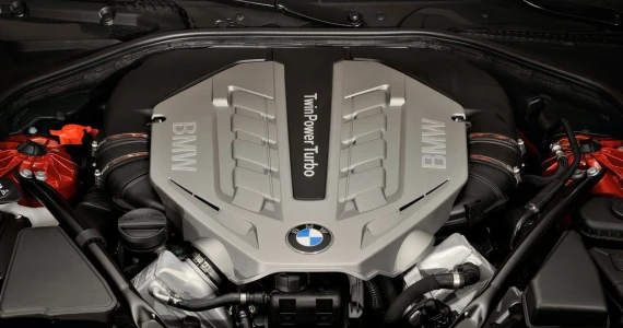 รูปภาพ บีเอ็มดับเบิลยู BMW Series 6 640i Coupe ปี 2011