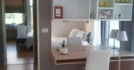 รูปภาพ ณ ราธร สุวินทวงศ์ (Na Rathon Suwinthawongse)