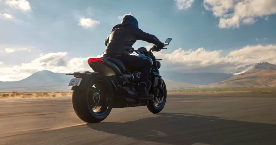 รูปภาพ ไทรอัมพ์ Triumph ROCKET 3 STORM R ปี 2024