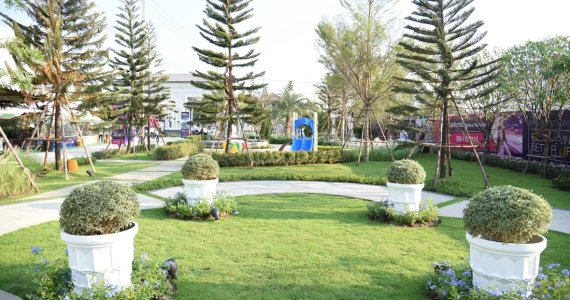 รูปภาพ โกลเด้น ทาวน์ สุขุมวิท-สถานีรถไฟฟ้าแบริ่ง (Golden Town Sukhumvit-Bearing Station)