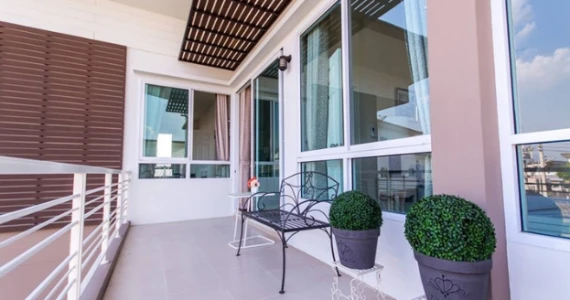 รูปภาพ เดอะ เซ้นส์ (The Sense Korat)