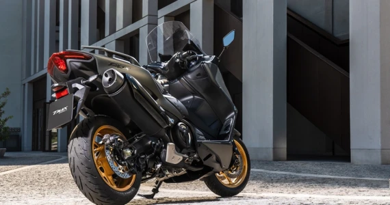 รูปภาพ ยามาฮ่า Yamaha TMAX 560 Tech MAX ปี 2021