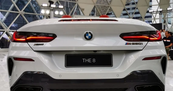 รูปภาพ บีเอ็มดับเบิลยู BMW M8 M850i xDrive Convertible ปี 2019