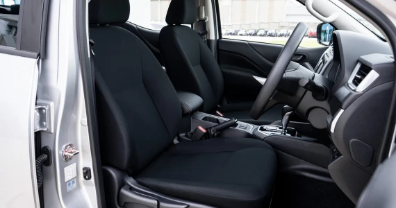 รูปภาพ นิสสัน Nissan Navara Double Cab CALIBRE SL 6MT ปี 2025