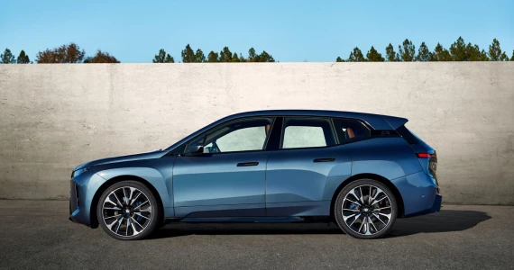 รูปภาพ บีเอ็มดับเบิลยู BMW i iX xDrive45 M Sport ปี 2025