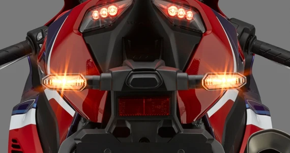 รูปภาพ ฮอนด้า Honda CBR 1000RR-R Fireblade SP ปี 2020