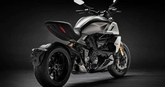 รูปภาพ ดูคาติ Ducati Diavel 1260 ปี 2021