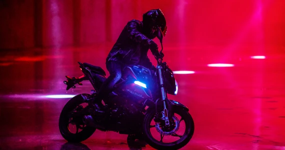 รูปภาพ จีพีเอ็กซ์ GPX Razer 220 ปี 2018