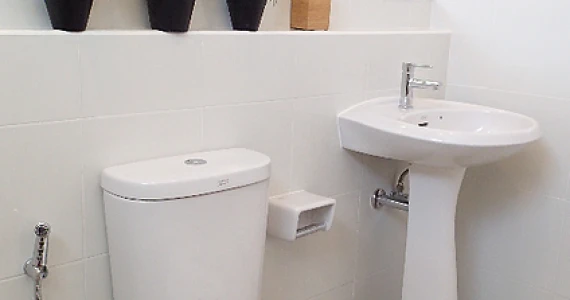 รูปภาพ ฐิติพร พรีเมียร์ (Thitiphon Premier)