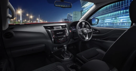 รูปภาพ นิสสัน Nissan Navara Double Cab Calibre E 6MT Black Edition ปี 2022