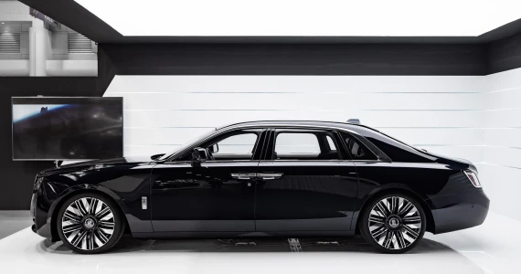 รูปภาพ โรลส์-รอยซ์ Rolls-Royce Ghost Series II Extended Wheel base ปี 2025