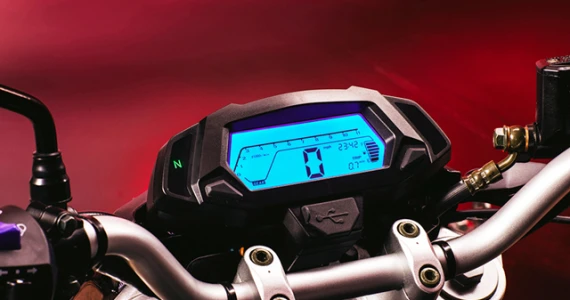 รูปภาพ จีพีเอ็กซ์ GPX Razer 220 ปี 2018