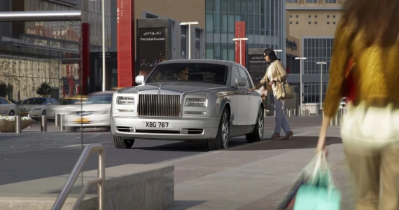 รูปภาพ โรลส์-รอยซ์ Rolls-Royce Phantom Series II Standard ปี 2012