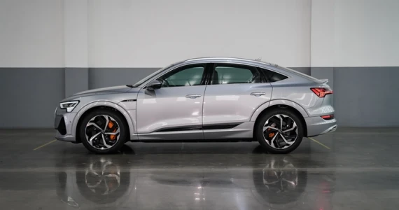 รูปภาพ อาวดี้ Audi e-tron Sportback 55 quattro S line ปี 2020