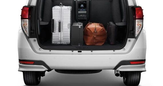 รูปภาพ โตโยต้า Toyota Innova 2.8 Crysta Premium ปี 2020