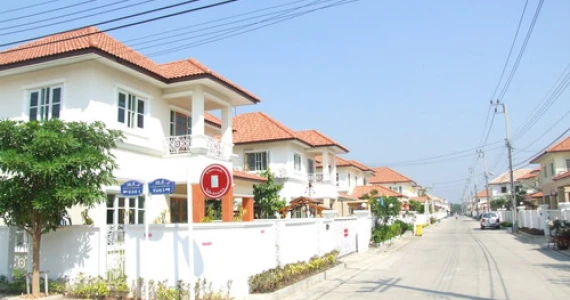 รูปภาพ เค.ซี.วงแหวนรามอินทรา (K.C. Wongwaen-Ram-Indra)