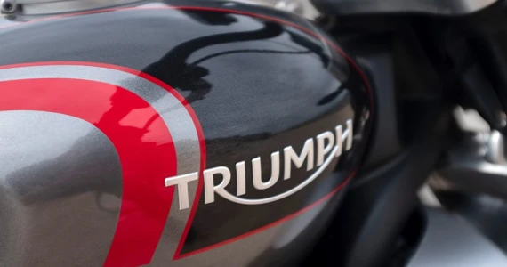 รูปภาพ ไทรอัมพ์ Triumph ROCKET 3 GT ปี 2023