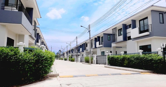 รูปภาพ เดอะ สมาย บ้านแพ้ว (The Smile Baan Paew)