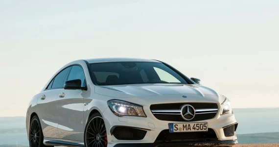รูปภาพ เมอร์เซเดส-เบนซ์ Mercedes-benz AMG CLA 45 AMG 4Matic ปี 2014