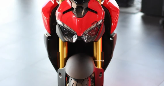 รูปภาพ ดูคาติ Ducati Streetfighter V2S ปี 2025