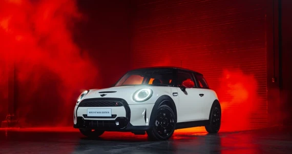 รูปภาพ มินิ Mini Hatch 3 Door Cooper S PAT MOSS ปี 2022