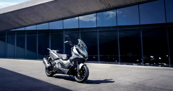 รูปภาพ ฮอนด้า Honda ADV 350 (Standard) ปี 2022