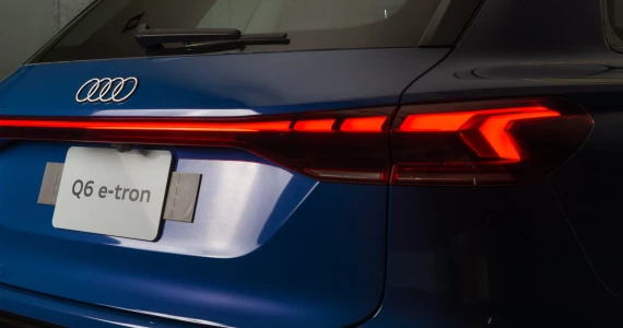 รูปภาพ อาวดี้ Audi Q6 e-tron Performance ปี 2024