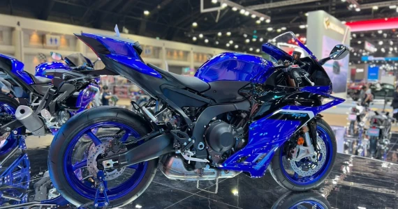 รูปภาพ ยามาฮ่า Yamaha R9 (Standard) ปี 2025