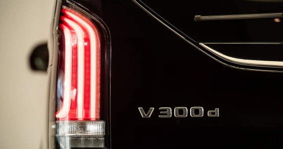 รูปภาพ เมอร์เซเดส-เบนซ์ Mercedes-benz V-Class V 300 d Exclusive ปี 2024