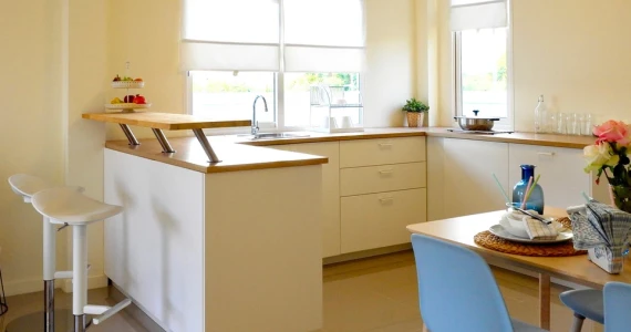 รูปภาพ ฐิติพร พรีเมียร์ (Thitiphon Premier)