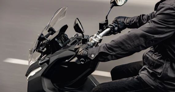 รูปภาพ ฮอนด้า Honda ADV150 SUV ปี 2020