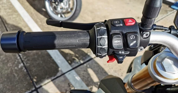 รูปภาพ บีเอ็มดับเบิลยู BMW F 900 R (Sport) ปี 2020