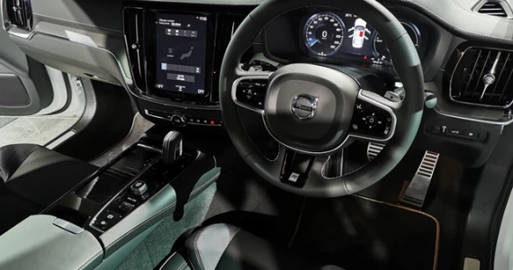 รูปภาพ วอลโว่ Volvo S60 Recharge Plug-in Hybrid R-Design ปี 2022