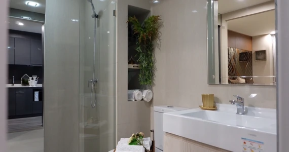 รูปภาพ ดิ เอท คอลเลคชั่น (The 8 Collection)