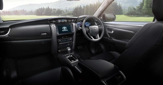 รูปภาพ โตโยต้า Toyota Fortuner 2.4 Leader G AT ปี 2023