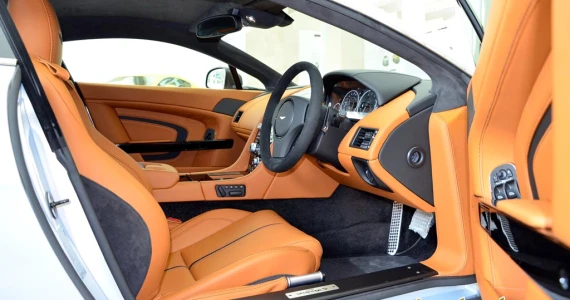 รูปภาพ แอสตัน มาร์ติน Aston Martin-Vantage S-ปี 2014