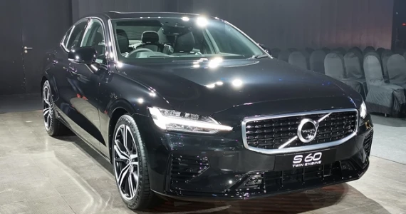 รูปภาพ วอลโว่ Volvo S60 Recharge Plug-in Hybrid Inscription Expression ปี 2022